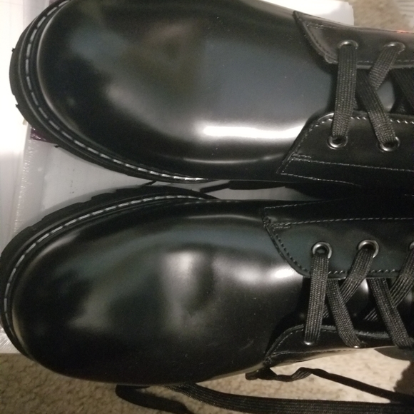 Thursday Black Polished Boots - Picture 8 of 11